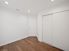 7445 Balcom Avenue, Reseda CA 91335