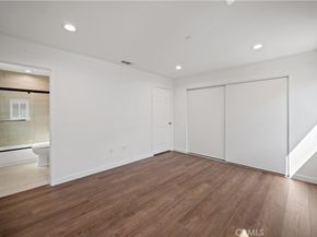 7445 Balcom Avenue, Reseda CA 91335