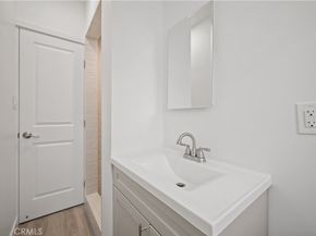 7445 Balcom Avenue, Reseda CA 91335