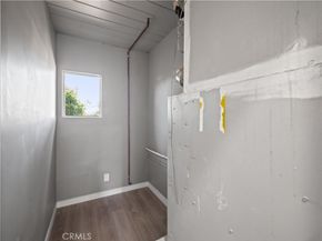 7445 Balcom Avenue, Reseda CA 91335
