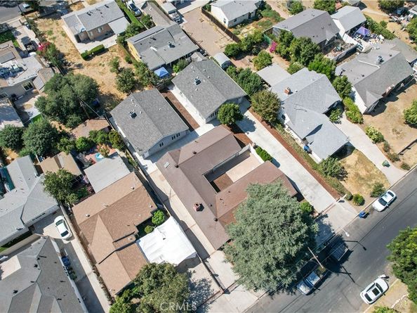 7445 Balcom Avenue, Reseda CA 91335