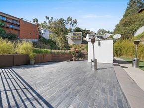 1414 Dawnridge Drive, Beverly Hills CA 90210