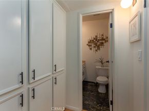 1735 N Fuller Avenue 425, Los Angeles CA 90046