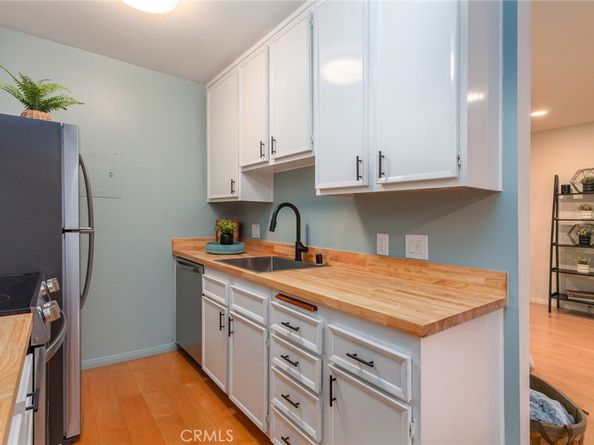 1735 N Fuller Avenue 425, Los Angeles CA 90046