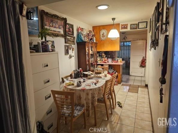 2305 W 2nd Street, Los Angeles CA 90057