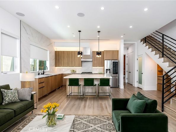 5258 Hermitage Avenue 1, Valley Village CA 91607