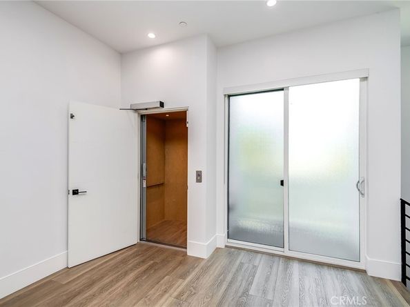 5258 Hermitage Avenue 1, Valley Village CA 91607