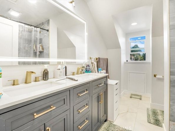 22612 Kittridge Street, West Hills CA 91307