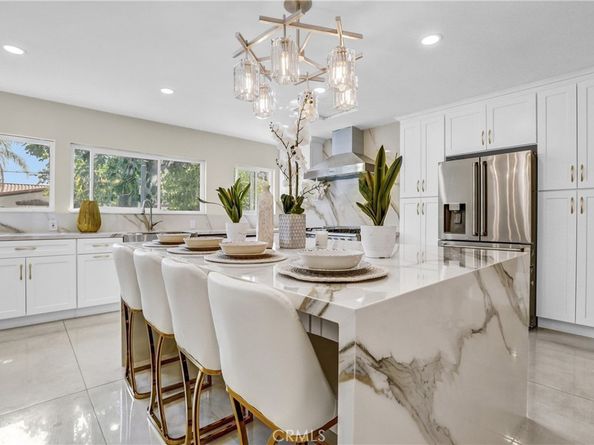 5115 Boda Place, Woodland Hills CA 91367