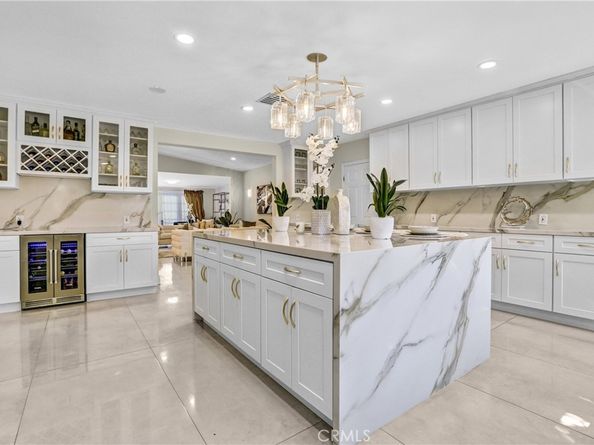 5115 Boda Place, Woodland Hills CA 91367
