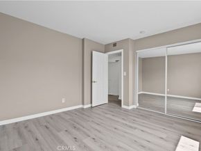 18958 Sherman Way 17, Reseda CA 91335
