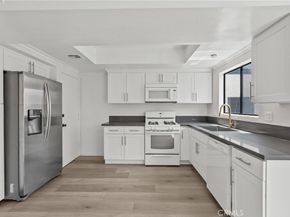 18958 Sherman Way 17, Reseda CA 91335