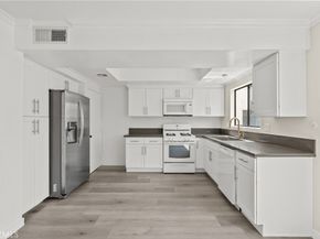 18958 Sherman Way 17, Reseda CA 91335