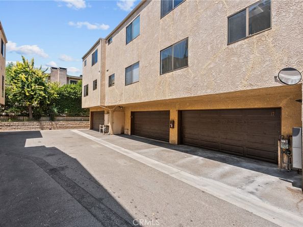18958 Sherman Way 17, Reseda CA 91335