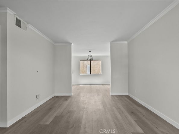18958 Sherman Way 17, Reseda CA 91335