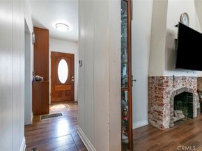 533 Hawthorne Street, Glendale CA 91204