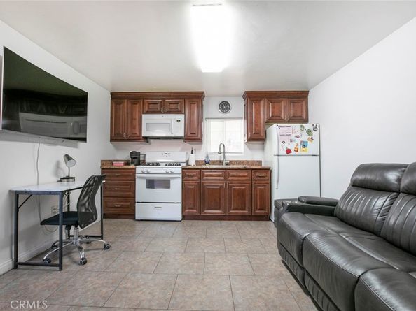 533 Hawthorne Street, Glendale CA 91204