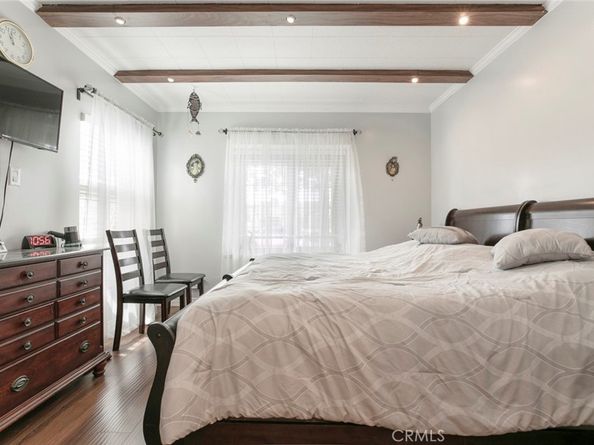 533 Hawthorne Street, Glendale CA 91204