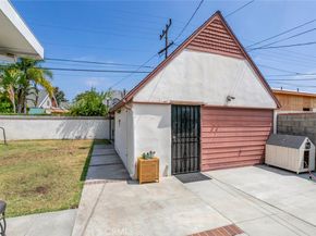 533 Hawthorne Street, Glendale CA 91204