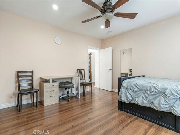 533 Hawthorne Street, Glendale CA 91204