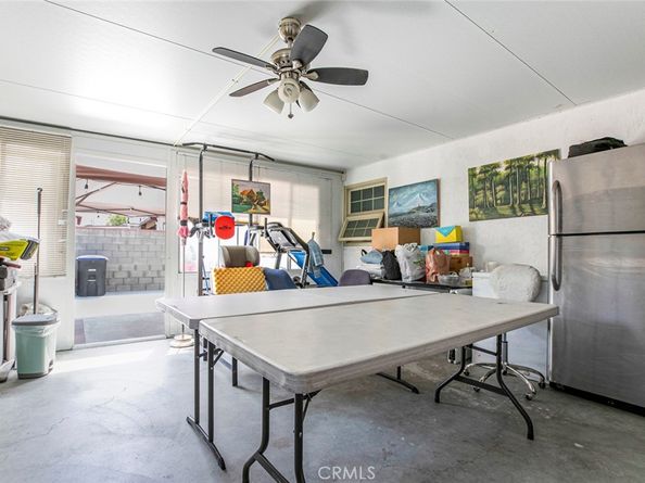 533 Hawthorne Street, Glendale CA 91204