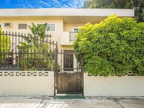 6904 Radford Avenue 1, North Hollywood CA 91605