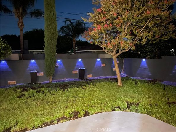20406 Londelius Street, Winnetka CA 91306