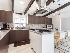 19516 Blythe Street, Reseda CA 91335