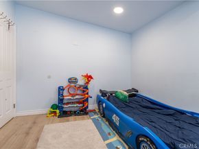 19516 Blythe Street, Reseda CA 91335