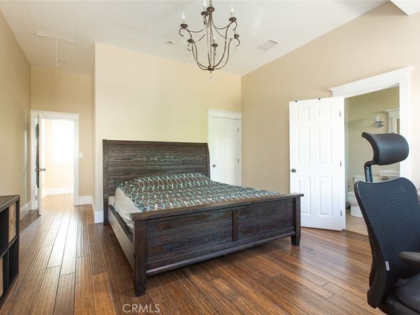 1417 Monterey Avenue, Monrovia CA 91016