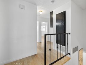 13534 Cordary Avenue 14, Hawthorne CA 90250