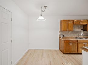 8800 Cedros Avenue 204, Panorama City CA 91402