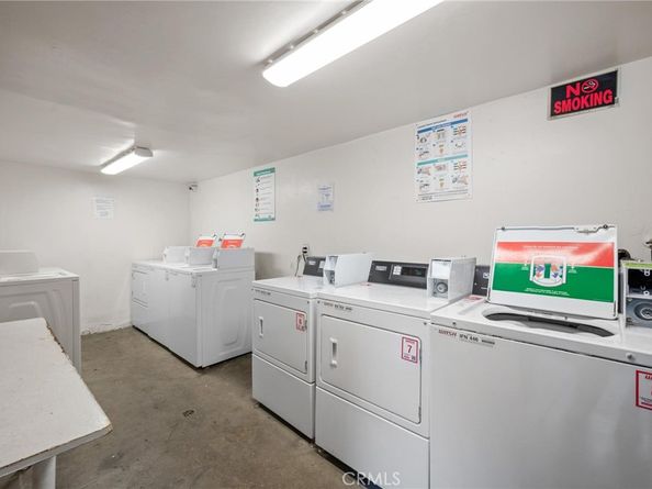 8800 Cedros Avenue 204, Panorama City CA 91402