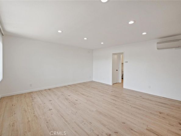 8800 Cedros Avenue 204, Panorama City CA 91402