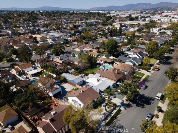 1735 -1737 N Lima Street, Burbank CA 91505