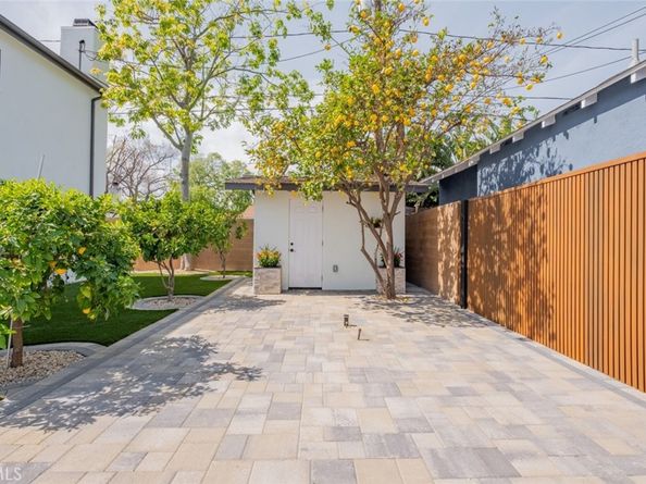 1735 -1737 N Lima Street, Burbank CA 91505