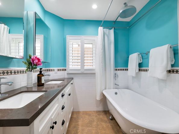 5858 Abernathy Drive, Los Angeles CA 90045