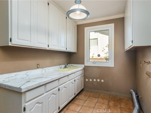 29515 Weeping Willow Drive, Agoura Hills CA 91301