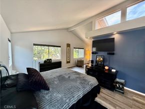 9213 Independence Way, North Hills CA 91343