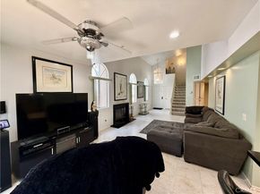 9213 Independence Way, North Hills CA 91343