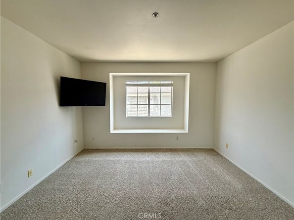9213 Independence Way, North Hills CA 91343