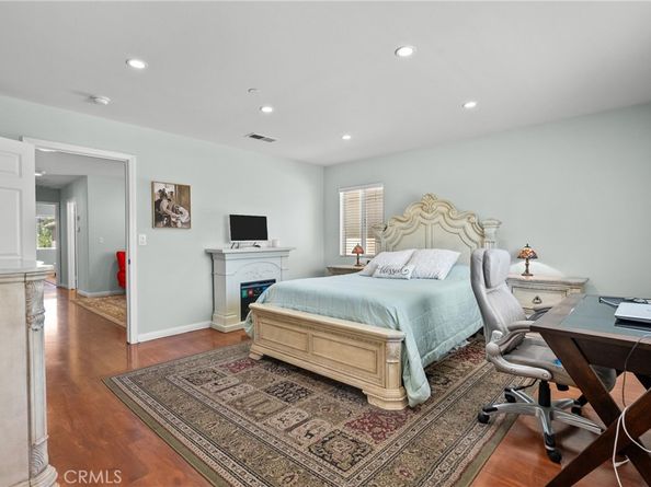 15721 Cobalt Street 118, Sylmar CA 91342