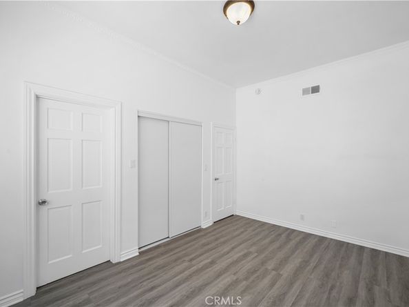 11954 Mayfield Avenue 3, Los Angeles CA 90049