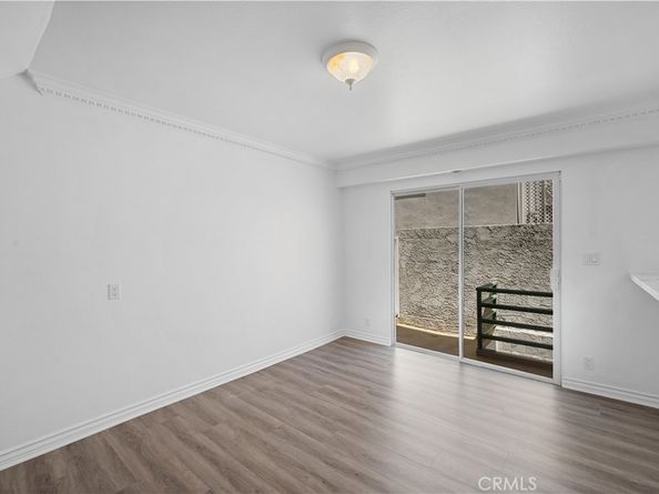 11954 Mayfield Avenue 3, Los Angeles CA 90049
