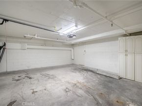 11954 Mayfield Avenue 3, Los Angeles CA 90049