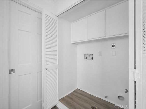 11954 Mayfield Avenue 3, Los Angeles CA 90049