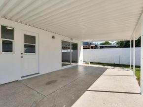 8547 Tampa Avenue, Northridge CA 91324