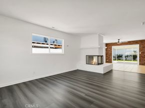 8547 Tampa Avenue, Northridge CA 91324