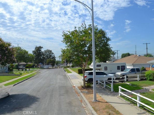 415 S Grandin Ave, Azusa CA 91702
