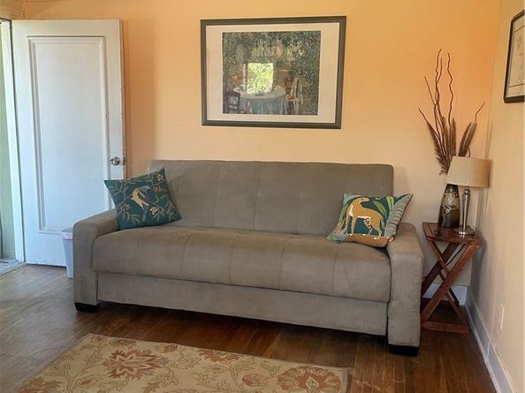 1200 Green Street, Glendale CA 91205